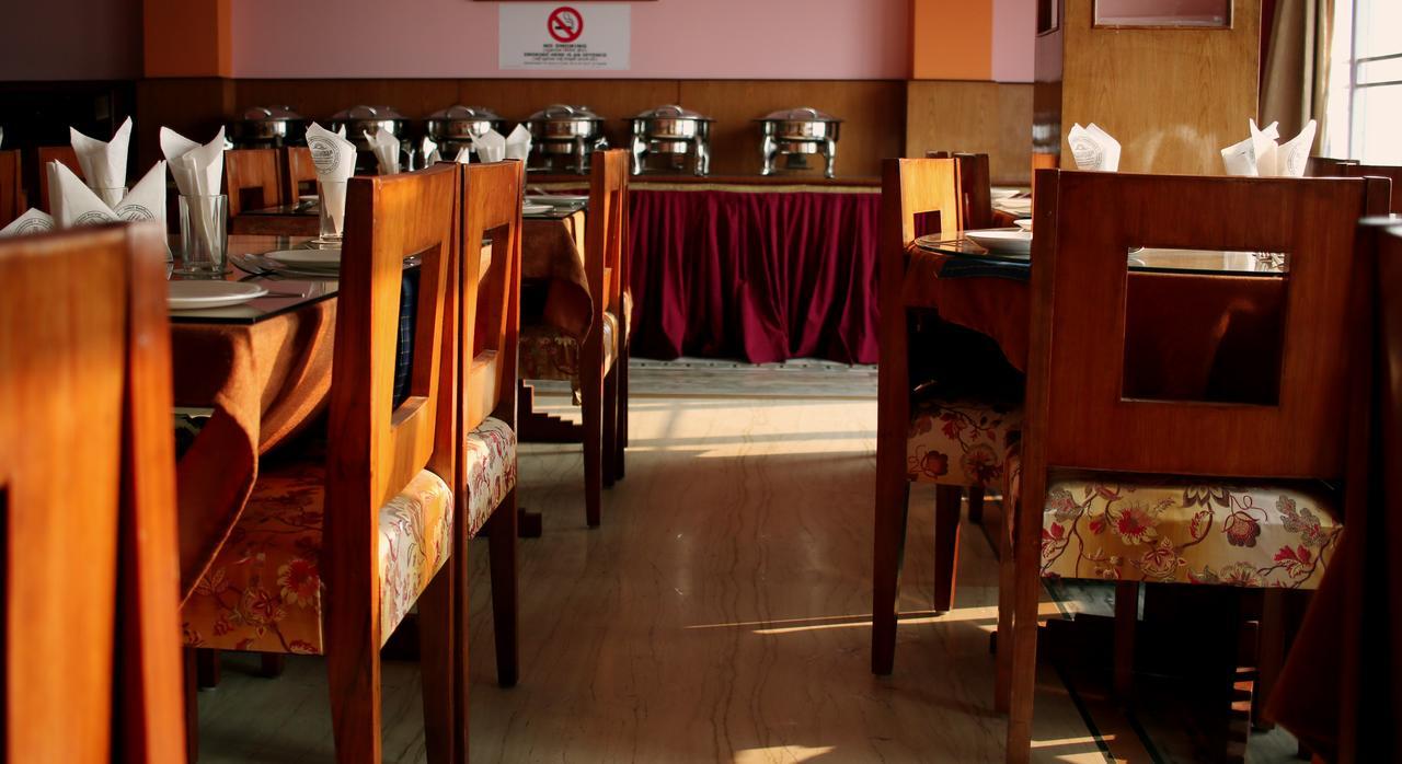 Jain Group Sikkim Continental Otel Gangtok Dış mekan fotoğraf