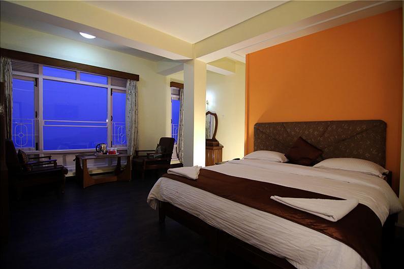 Jain Group Sikkim Continental Otel Gangtok Dış mekan fotoğraf