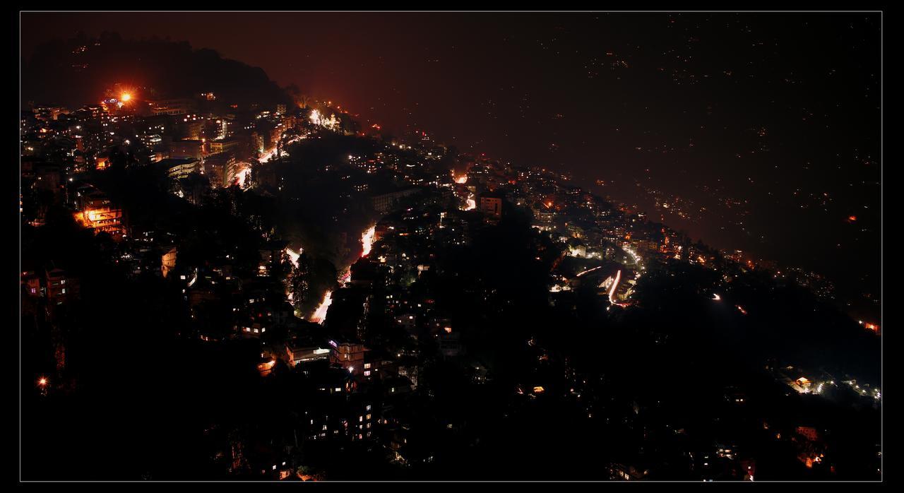 Jain Group Sikkim Continental Otel Gangtok Dış mekan fotoğraf
